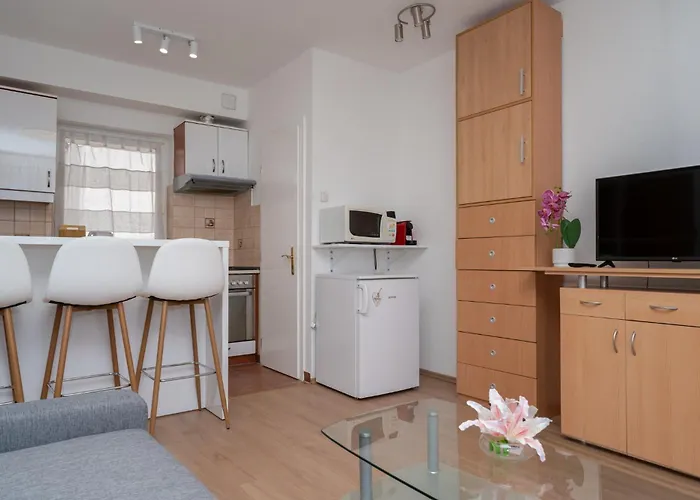 Apartment Keleti Train Station -garay Square With Balcony *