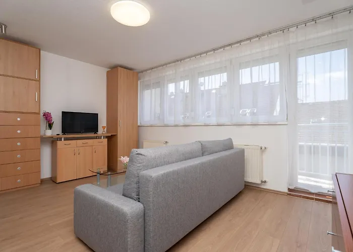 Apartment Keleti Train Station -garay Square With Balcony Budapest
