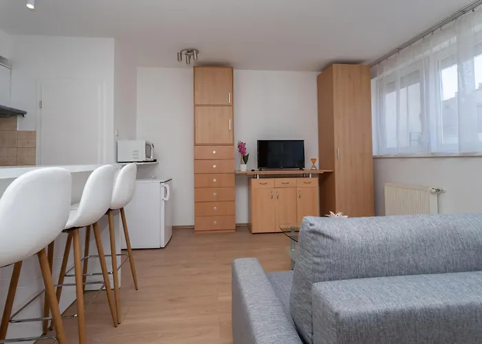 Apartament Keleti Train Station -garay Square With Balcony Budapesta